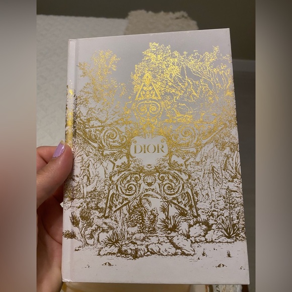 Dior notebook - Picture 4 of 7